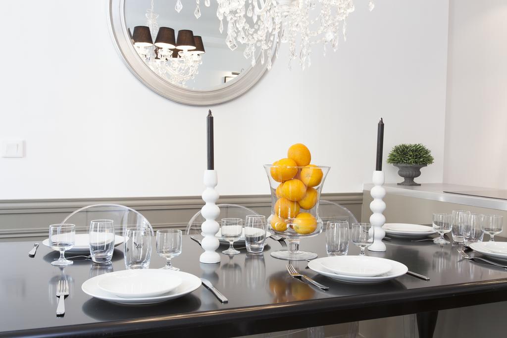 Livinparis - Luxury 3 Bedrooms Grands-Boulevards I Rum bild