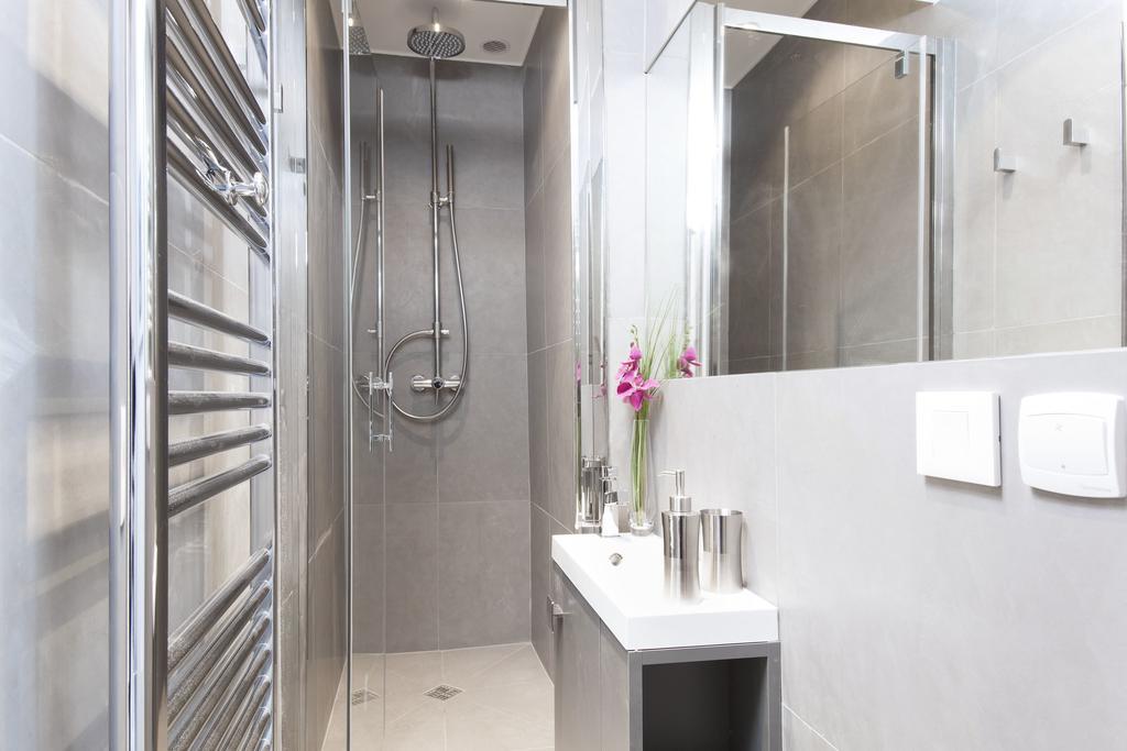 Livinparis - Luxury 3 Bedrooms Grands-Boulevards I Rum bild